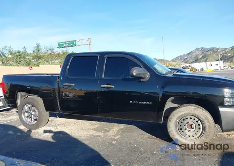 2011 Chevrolet Silverado 1500 Work Truck z USA, uszkodzony, nr VIN 3GCPCPE02BG311404